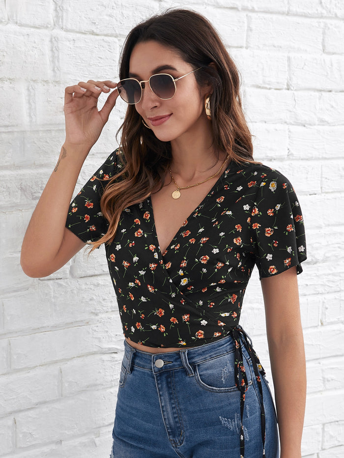 Ditsy Floral Tie Side Crop Top Black